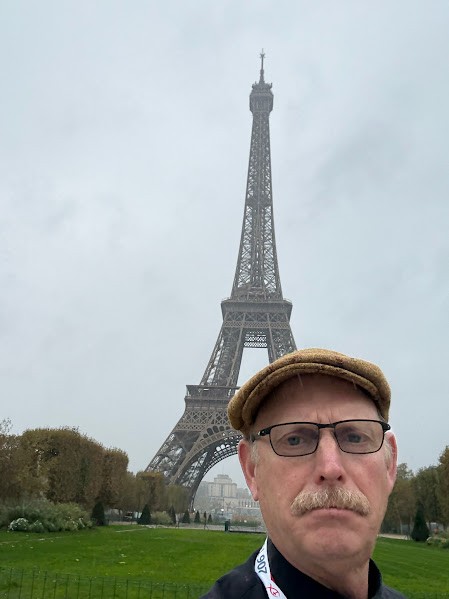 Fr_Jim_at_the_Eiffel_Tower_Paris_France_resized.jpg